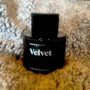 Commodity Velvet Eau De Parfum 100ml
